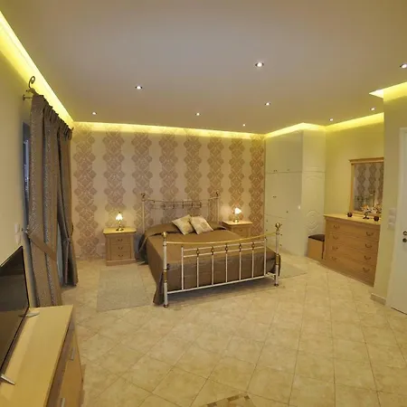 Erato-exclusive Ferienhaus *